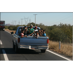 Pickup - auf der Autobahn 